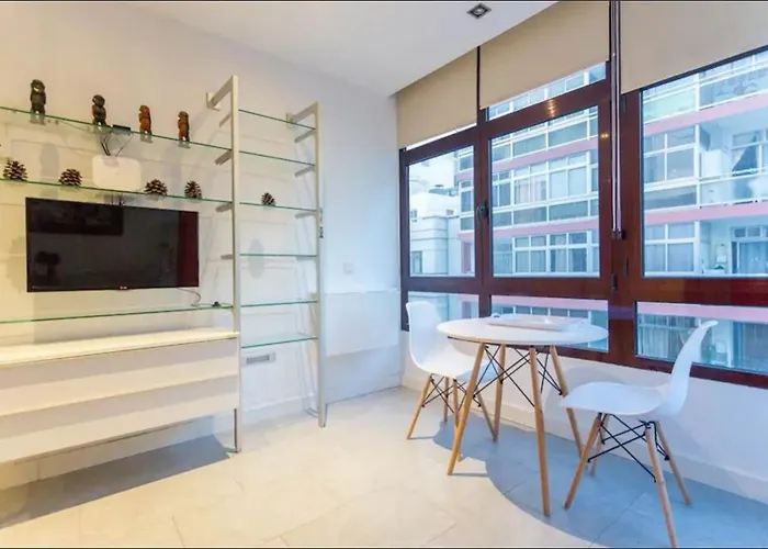 아파트 Luis Morote *